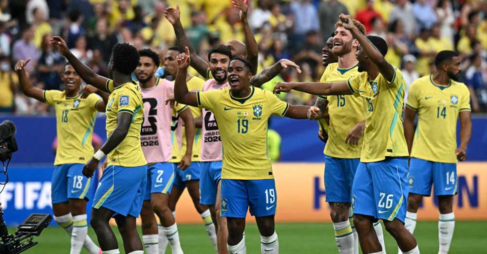 Brasil tumba a Japón en último suspiro