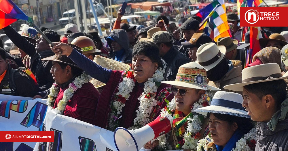 Campesinos radicalizan protestas en Bolivia por vetada candidatura de Evo Morales 