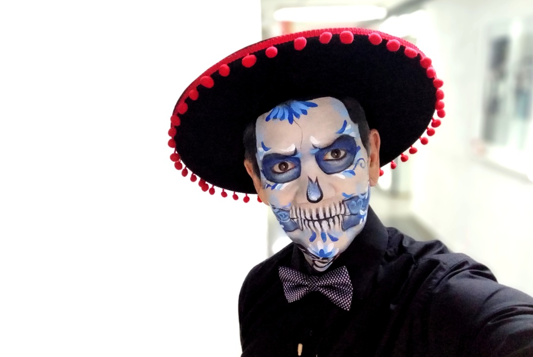 Así se hace el maquillaje para Día de Muertos 