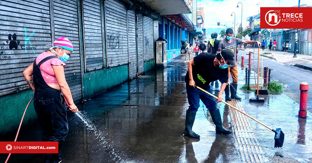 Personas en situación de calle y voluntarios embellecen la ciudad 