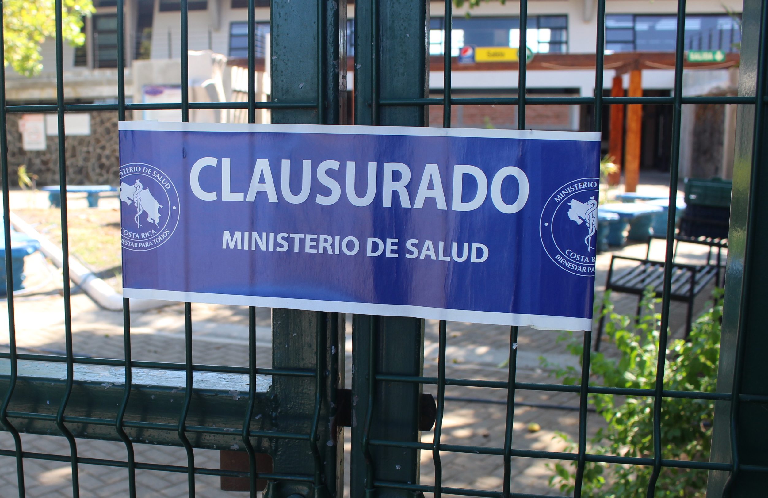 Falsos funcionarios de Salud piden dinero para evitar clausura de locales