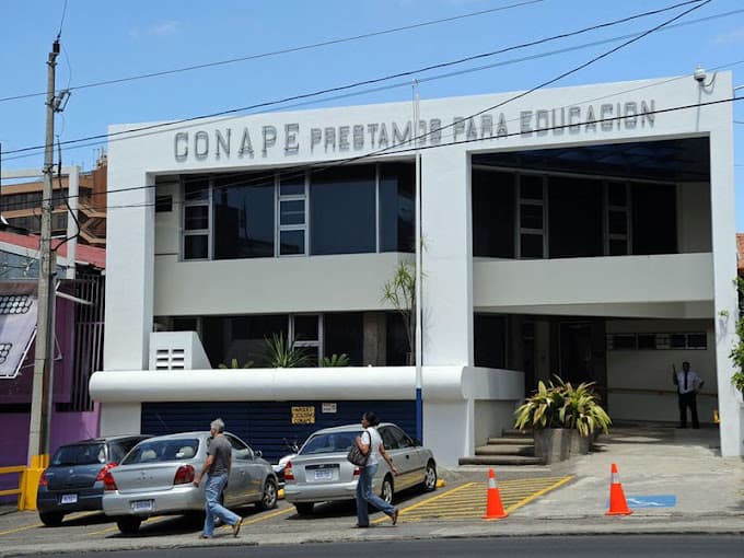 Más de 146,000 estudiantes beneficiados con préstamos educativos en Costa Rica