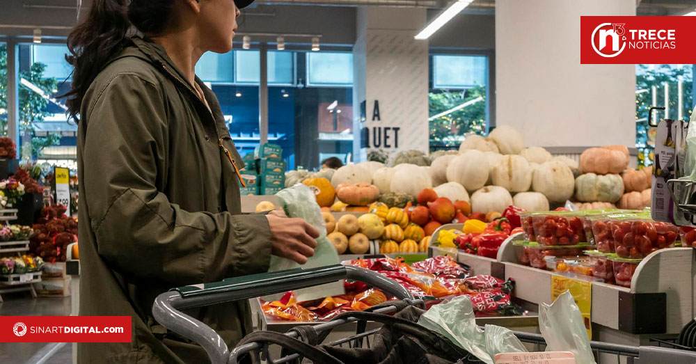 Cae la confianza de los consumidores en EEUU ante posible impacto de aranceles