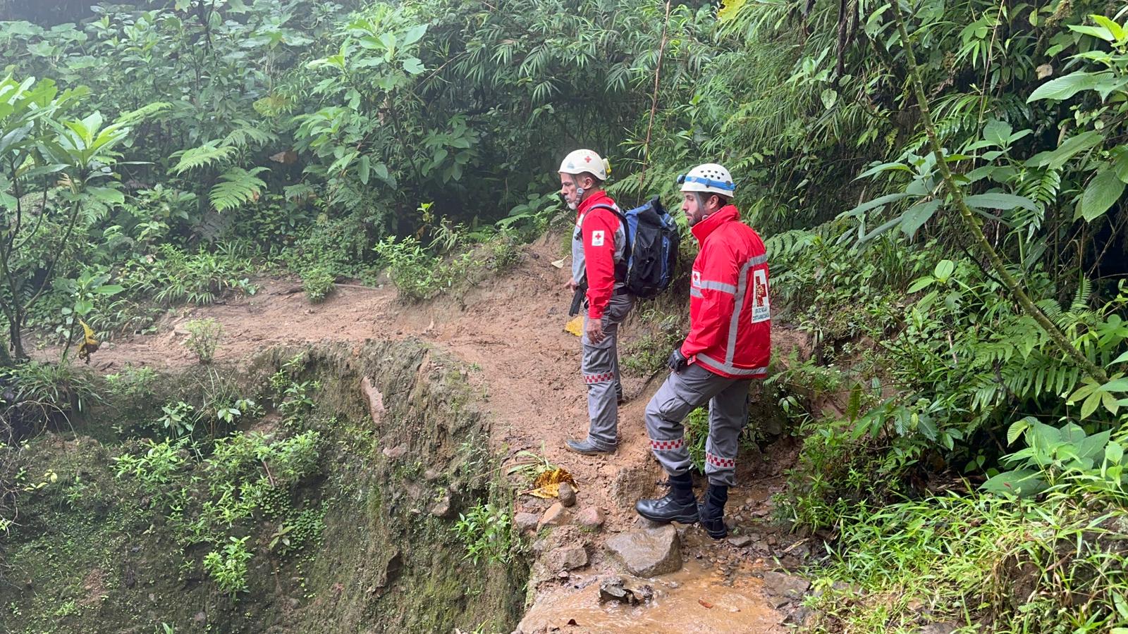 Hallan muerto a hombre de 33 años que se perdió en montañas del Zurquí 