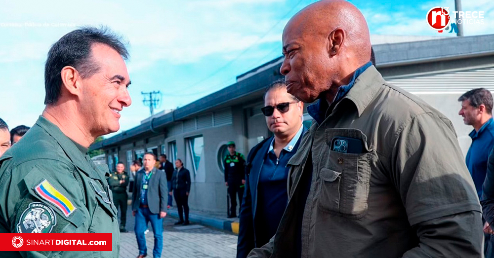 Alcalde de Nueva York sobrevoló selva del Darién para conocer crisis migratoria