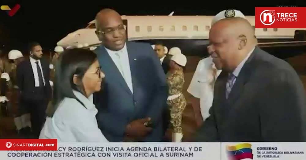 Venezuela firma acuerdo de asistencia en hidrocarburos con Surinam