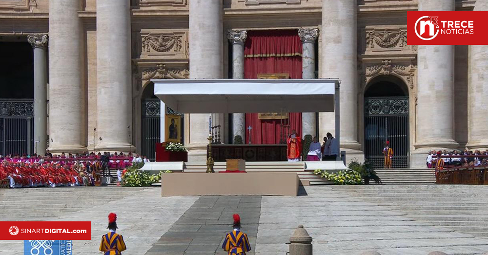 El funeral del papa Francisco comienza en presencia de líderes y miles de personas