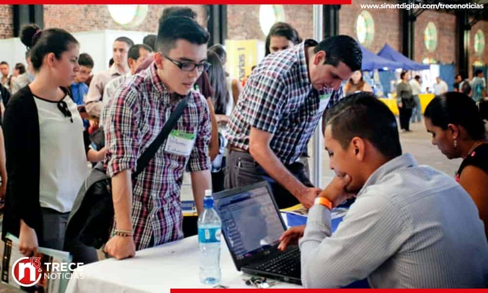 Tasa de desempleo bajó al 10.6% según el INEC