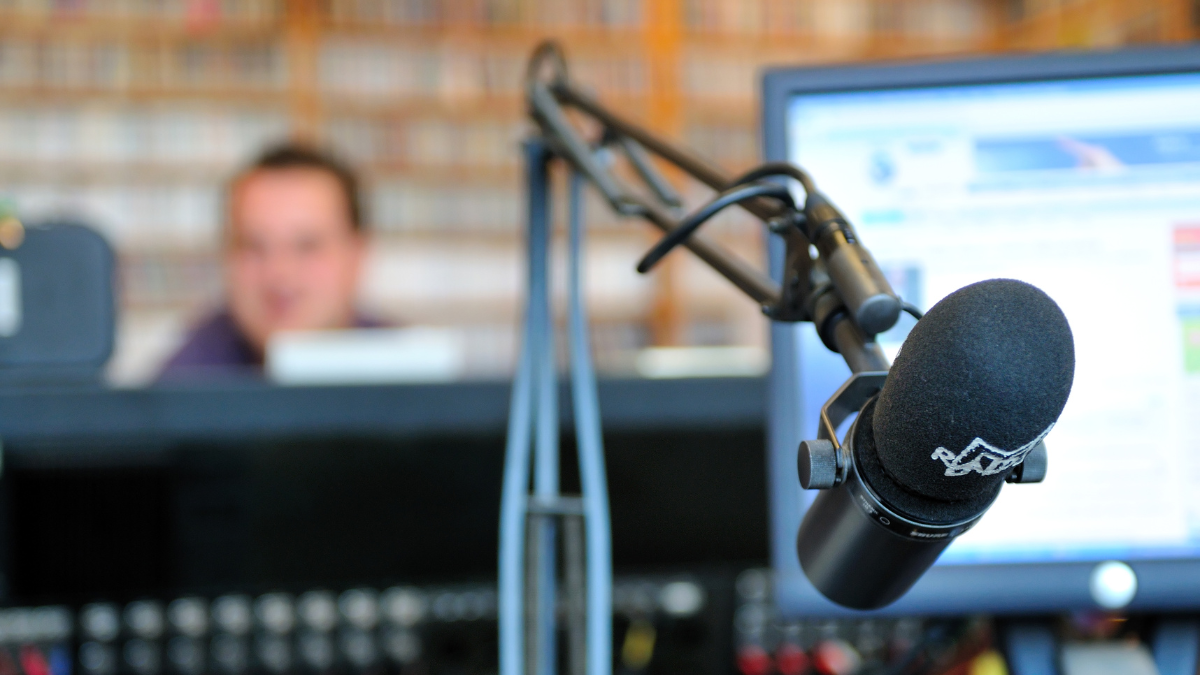 Preocupación por supuesto apagón de medios: CANARA y MICITT en debate por la prórroga de concesiones