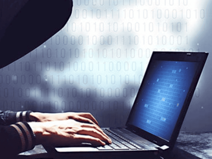 ¡Cuidado! Estafadores roban dinero al ofrecer falsos empleos en Estados Unidos