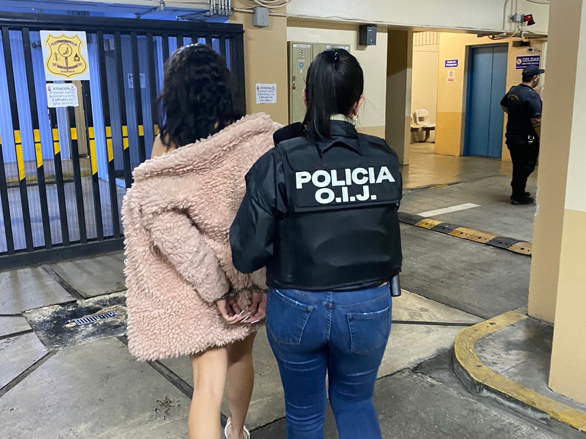 Mujer fue a banco a sacar ¢151 millones que obtuvo de fraude electrónico