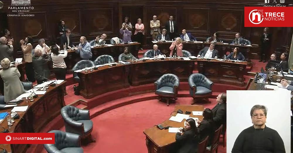 Uruguay aprueba ley de eutanasia, pionera en América Latina 