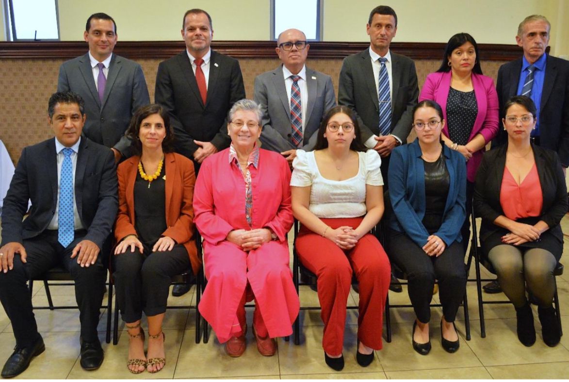 Universidades públicas piden un 4% de aumento para FEES 2025