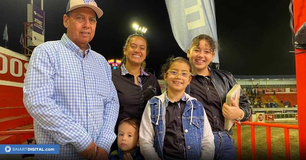 “Nunca los maltratamos, al contrario”: Antonio Barahona de ganadería Rosa Azul 