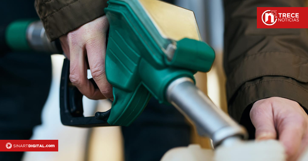 ¡Buenas noticias! Si planea viajar en Semana Santa los combustibles bajarán