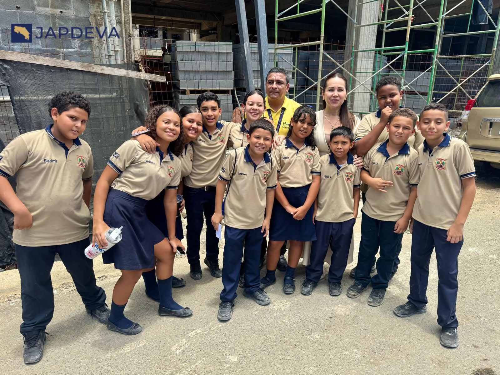 Gobierno realiza gira en Limón con inspección de escuela e inauguración policial