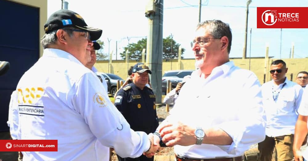 Gobierno de Guatemala presenta ley antipandillas y cárcel de máxima seguridad