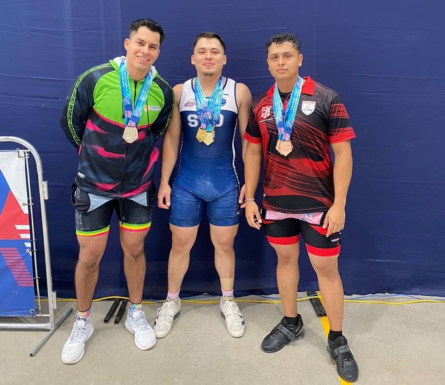 Santo Domingo arrasa en la Halterofilia