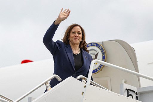 Kamala Harris pide el voto para evitar un futuro de 