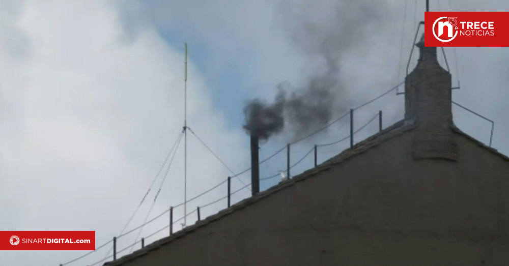 Segunda fumata negra, el sucesor del papa Francisco se hace esperar