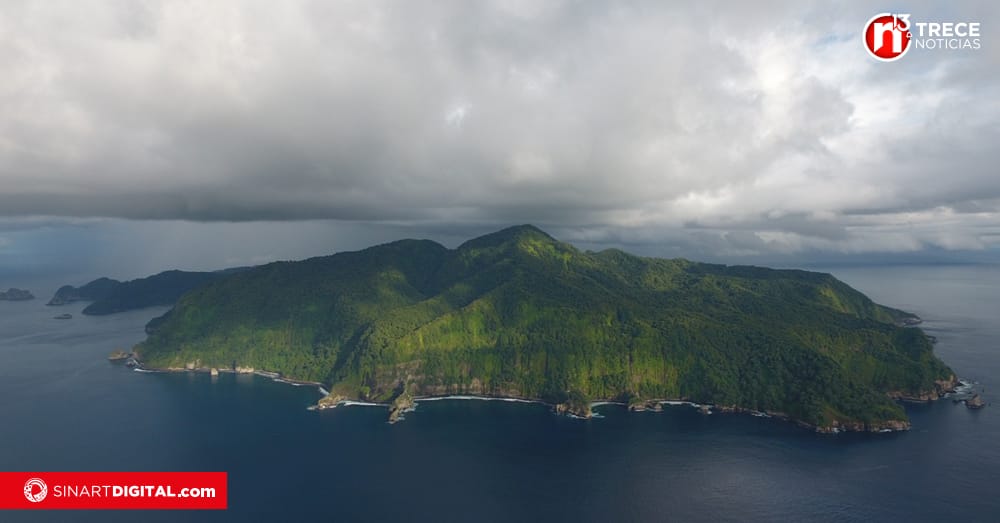 ICE fortalece conectividad y suministro eléctrico en Isla del Coco