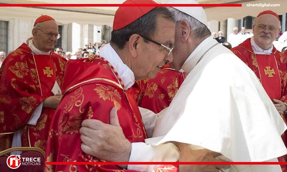 Gobierno de Bukele e Iglesia Católica “sin contacto oficial”, dice cardenal Rosa Chávez