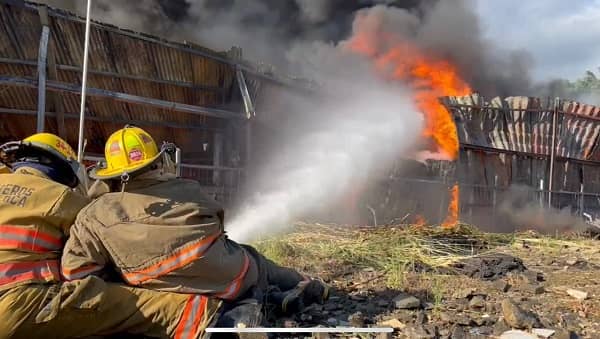 Bebé de año y medio y 14 pacientes más requirieron traslado tras incendio en la Unión