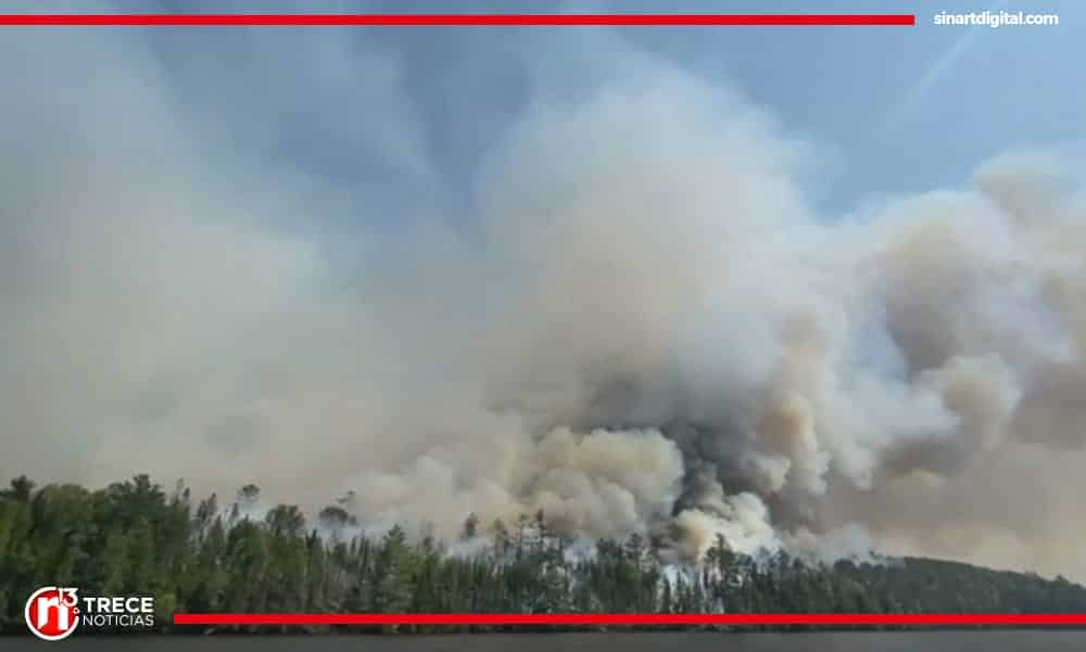 Alerta por incendios forestales en Canadá que cubren de humo ciudades en EEUU