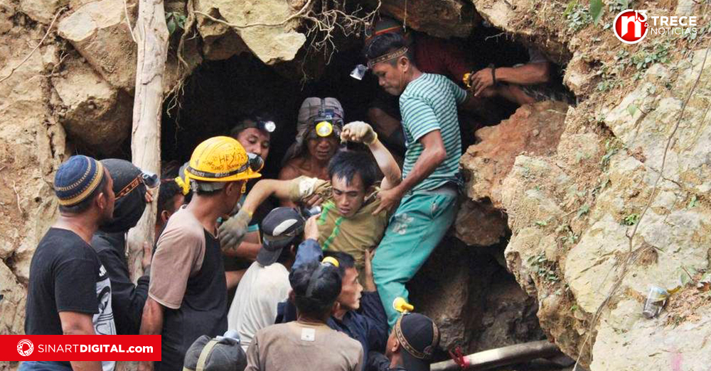 Ocho personas atrapadas en una mina de oro ilegal de Indonesia