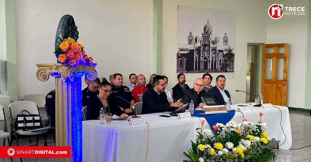 Inician festejos en honor a la Virgen de los Ángeles