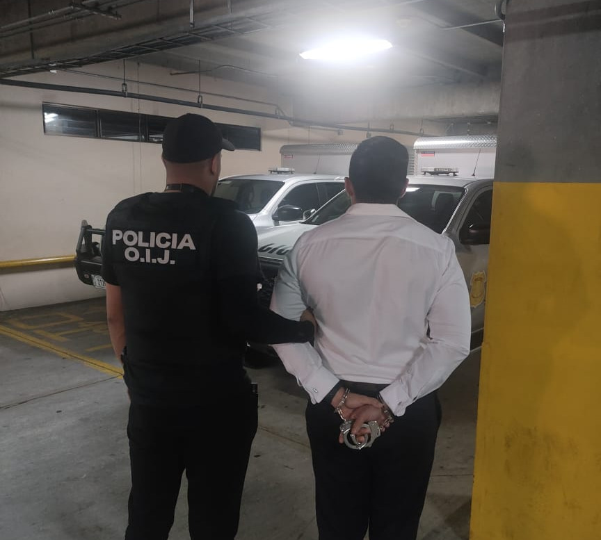 Seis funcionarios judiciales detenidos por favorecer a exjuez en causas penales