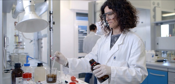 El Fiscal General asegura que el país debe reforzar controles en usos del xileno