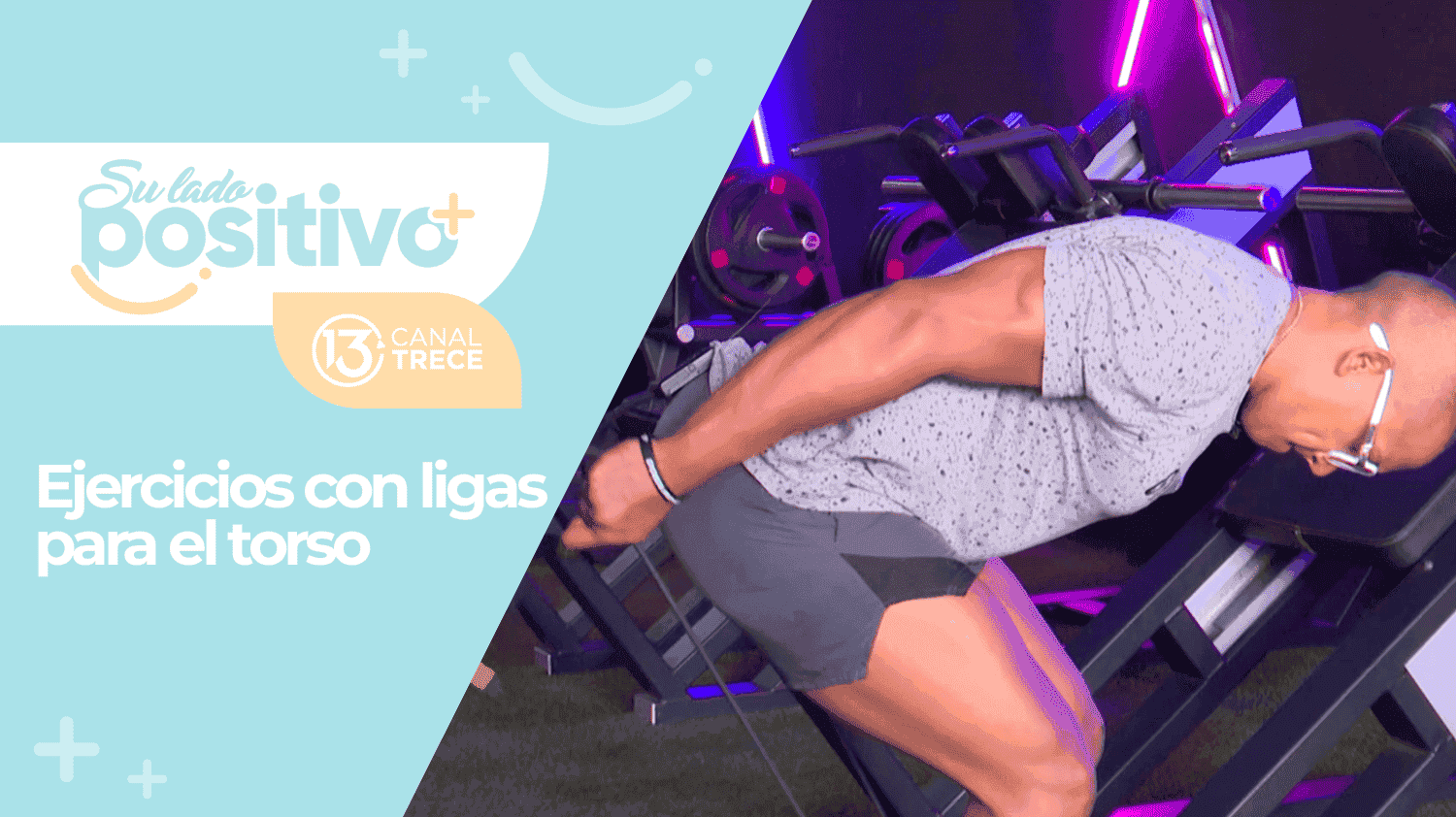 Entrenamiento con liga de resistencia torso