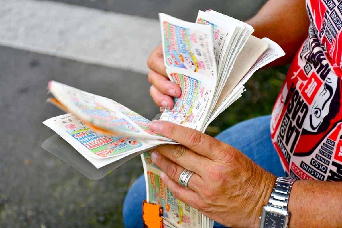 Dos vecinos de Guanacaste ganaron el acumulado de este domingo 