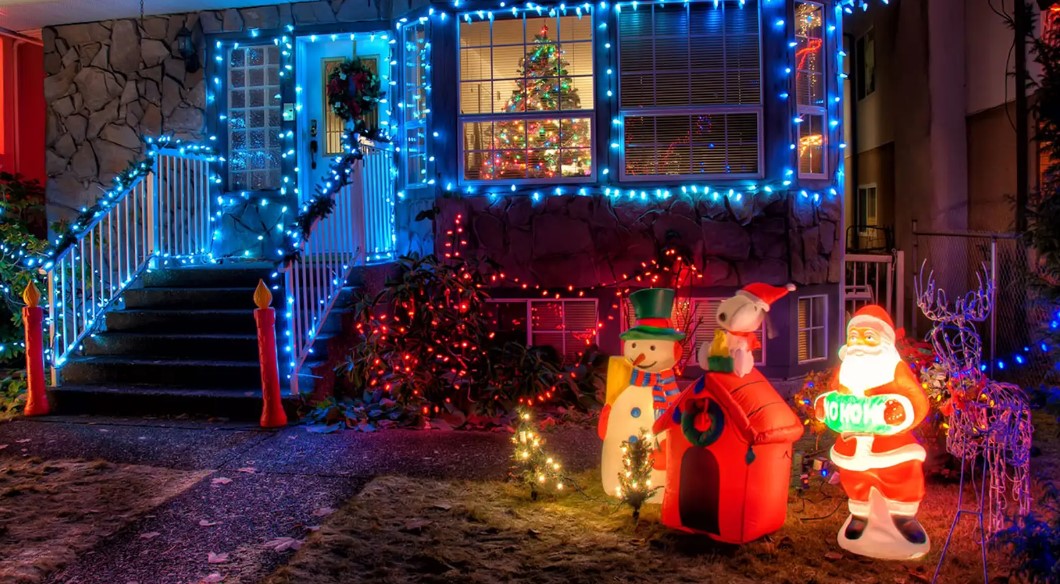 Regulan luces y adornos navideños a partir de este 2024