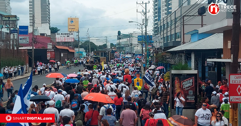 Pacientes del Hospital Calderón Guardia no reportan afectación por marcha