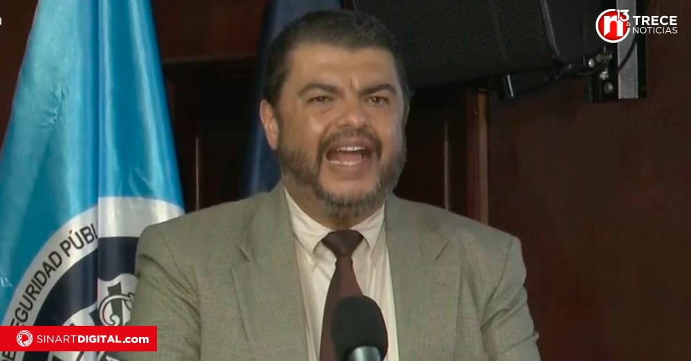 Ministerio de Seguridad Pública informa decomiso de más de 2 toneladas de cocaína