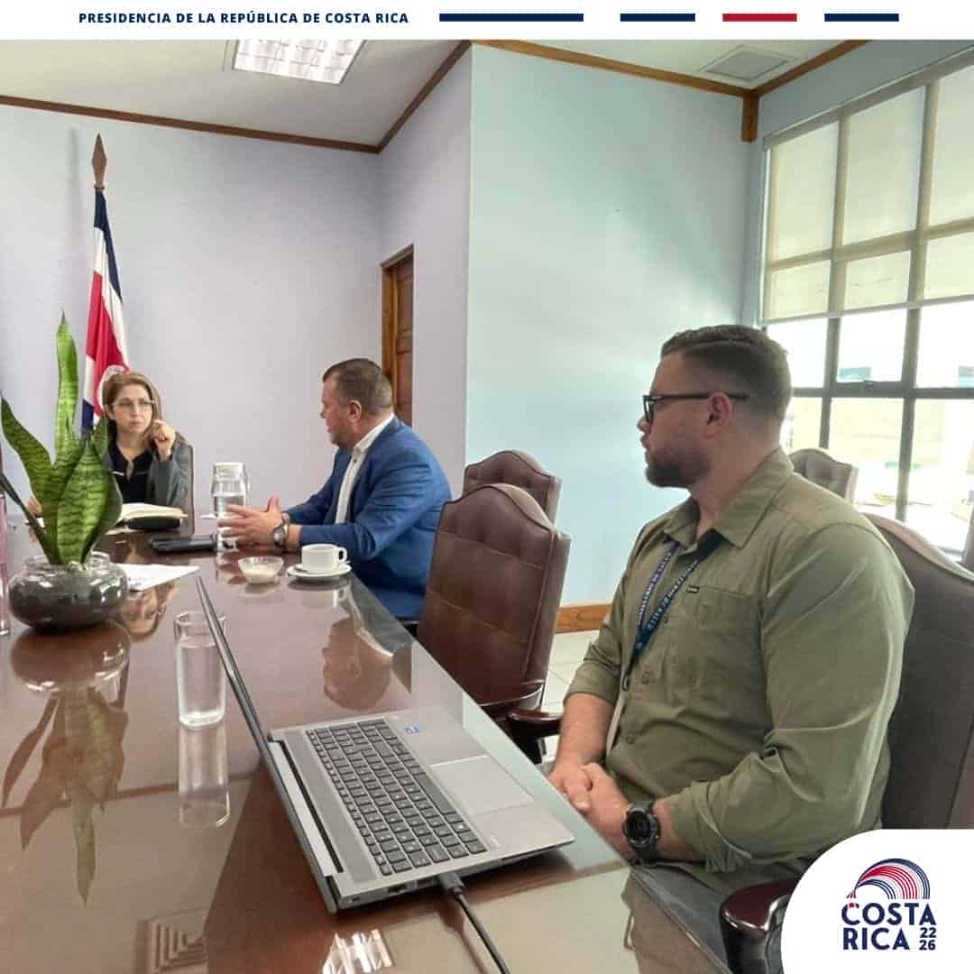 Salud promueve campañas de vacunación contra Covid e Influenza