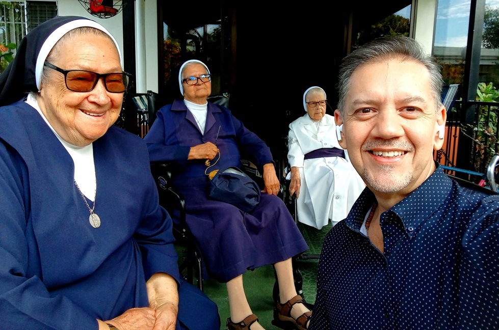 Religiosas retiradas cuentan su historia de vida 