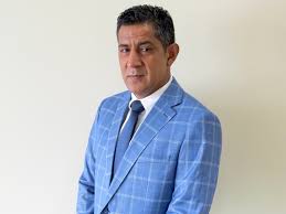 Jerarca de Hacienda defiende estrategia para reducir deuda pública