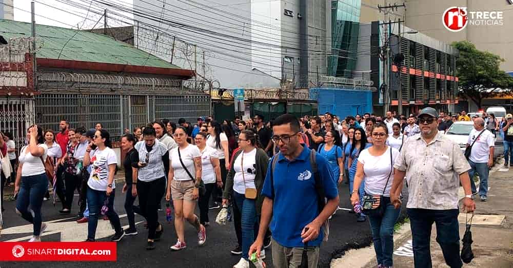 Nueva huelga de trabajadores de CCSS: Conozca el motivo y los alcances
