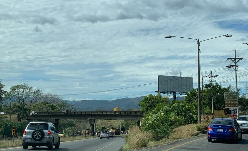 Gobierno deberá ejecutar 20 expropiaciones para construcción de intercambios en Ruta 1 