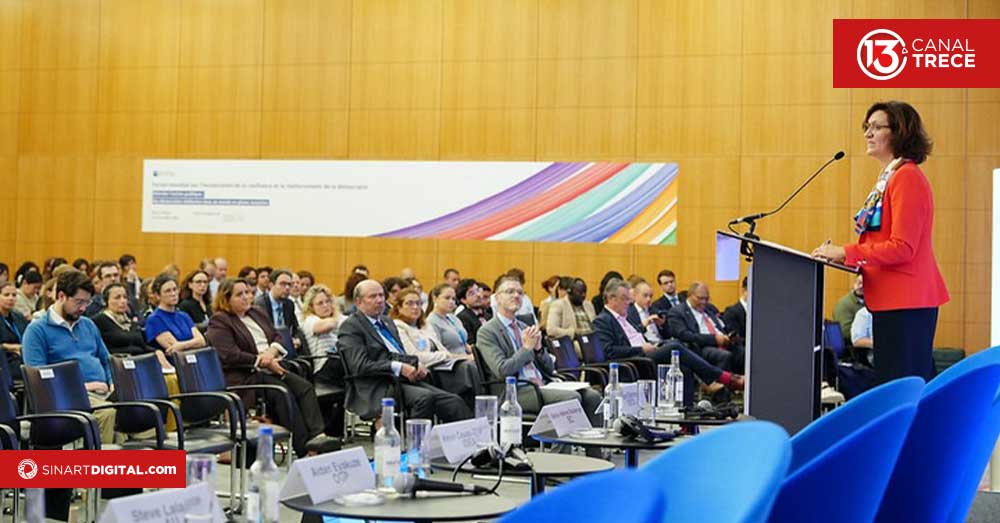 Mideplan aborda cambios en administración pública en la OCDE