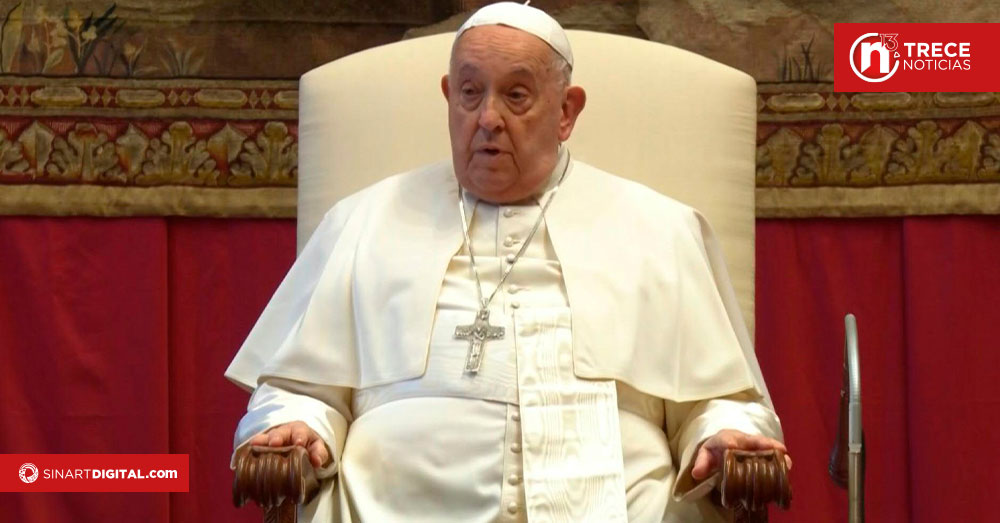 El papa cumple una semana hospitalizado por una neumonía que atiza dudas sobre su futuro