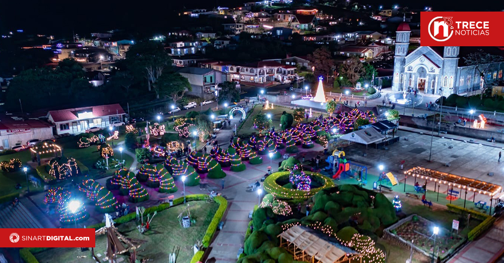 30 mil luces iluminarán al Parque de Zarcero