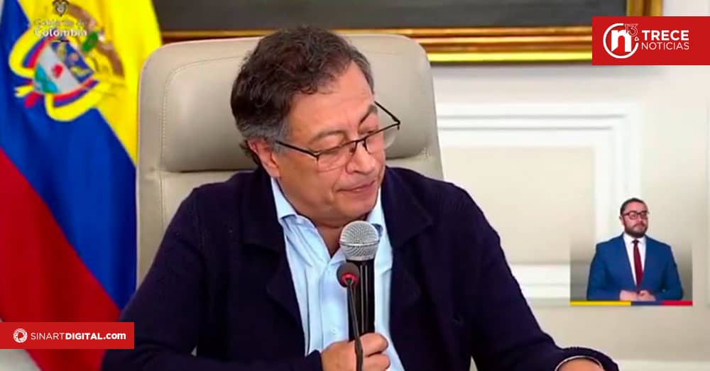 Gobierno de Colombia se desmorona tras insólita reunión de ministros transmitida en vivo