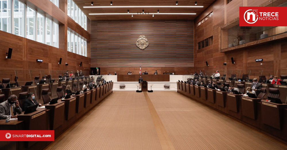 Rodrigo Arias y Vanessa Castro figuran como aspirantes fuertes para presidir el Directorio Legislativo