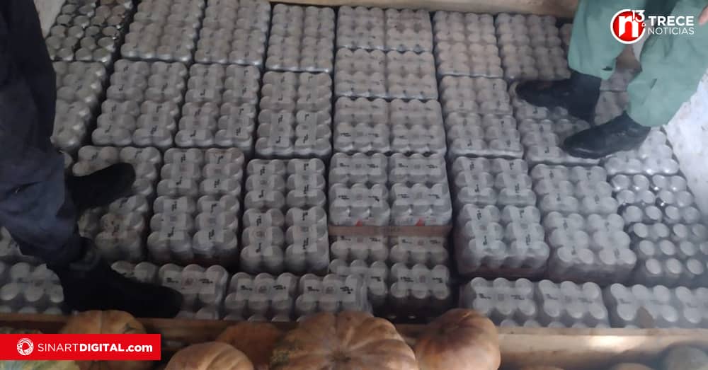 Policía de Fronteras descubre licores ocultos en carga de ayote