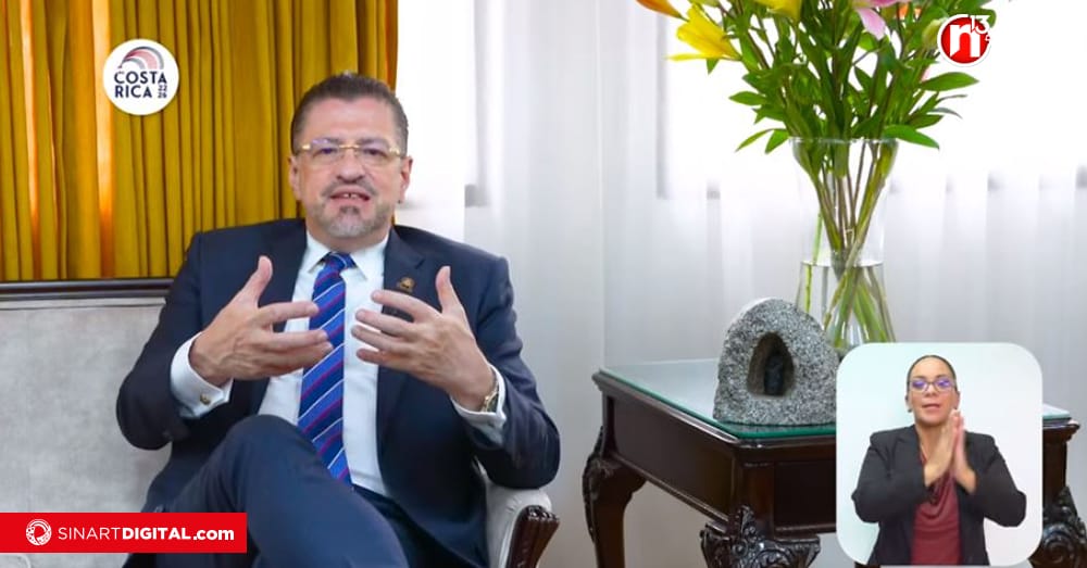 Presidente Chaves pide a los costarricenses que oren por el progreso de Costa Rica