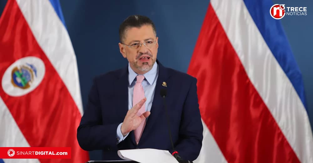 Presidente Rodrigo Chaves niega rotundamente cualquier vinculación con el narcotráfico 